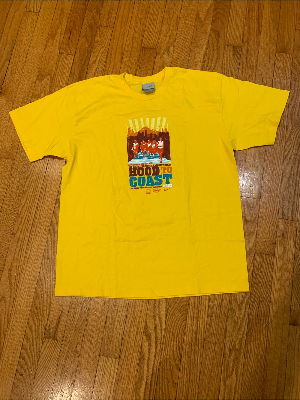 Vintage 2003 Y2K Nike Hood To Coast Marathon Shirt